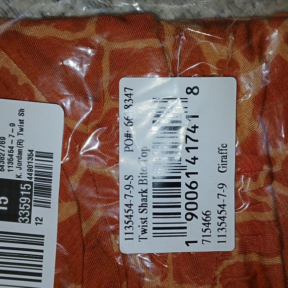 K Jordan S Orange Giraffe Print Twist Shark Bite Top - Picture 4 of 5